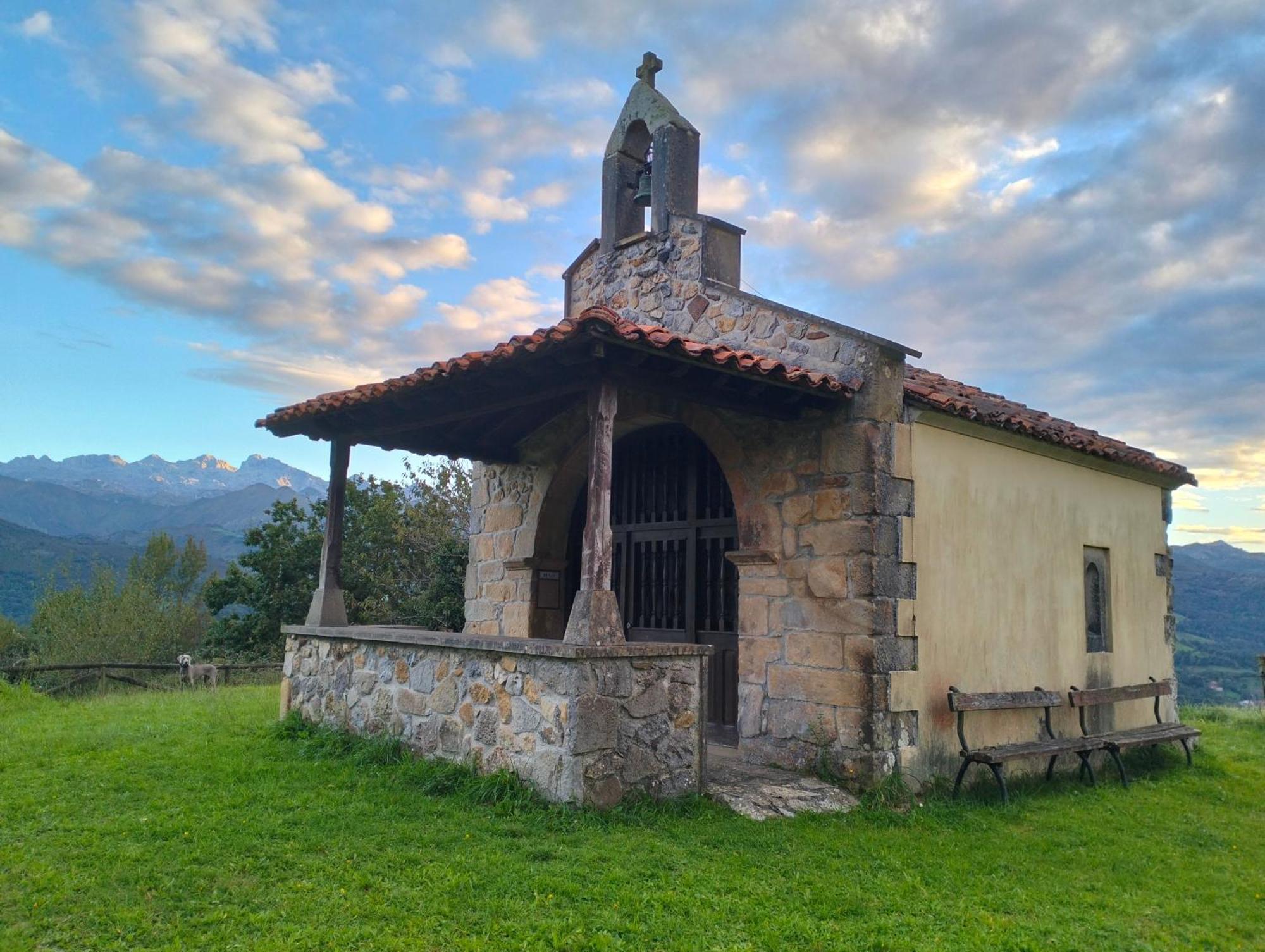 La Casa De Nuria Pensionat Onís Exteriör bild